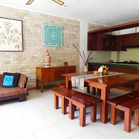 Villa Kora Seminyak Exterior foto